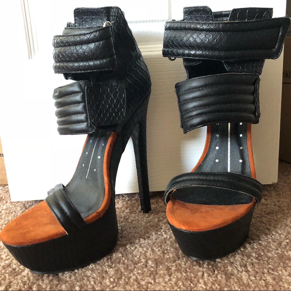 Black thick heels
